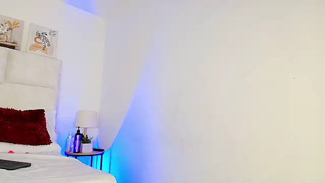 elizawiliamst online show from 05/06/26, 01:38
