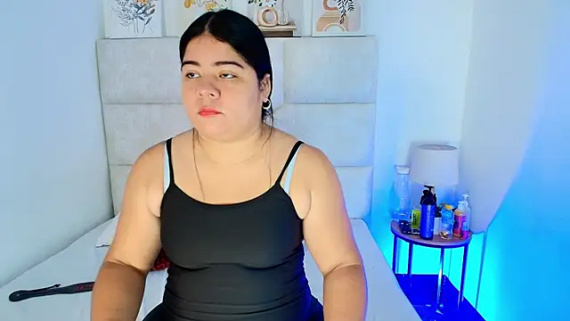 elizawiliamst online show from 06/16/26, 12:08