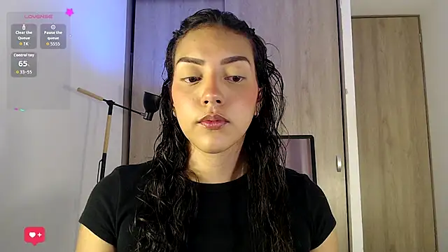 WendySuns  online show from 10/18/25, 01:08