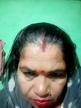 Manavi x online show from 11/25/25, 09:59