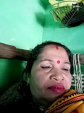 Manavi x online show from 02/05/26, 10:09