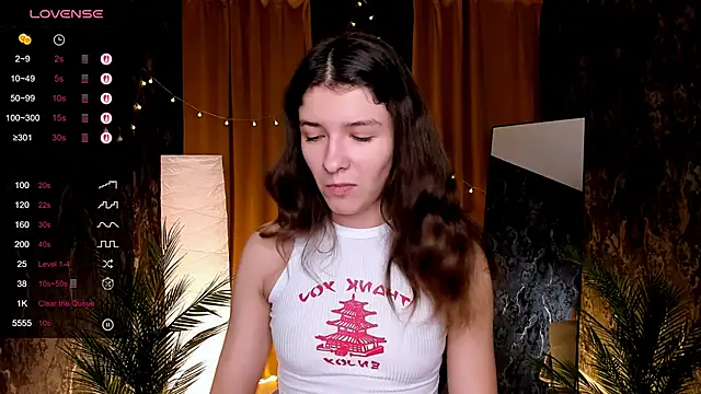 amy cute cat online show from 11/28/25, 10:07