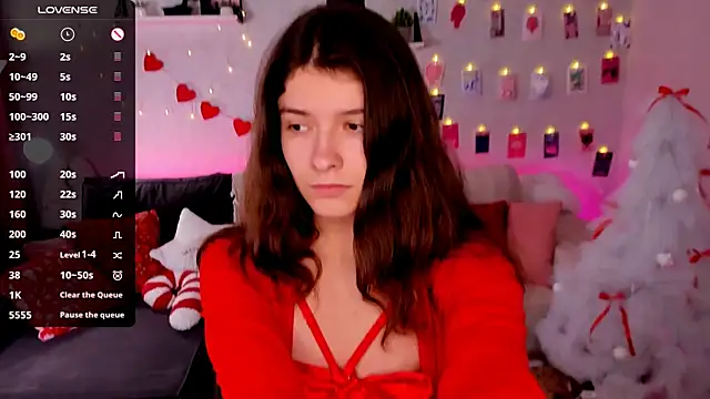 amy cute cat online show from 12/18/25, 08:42