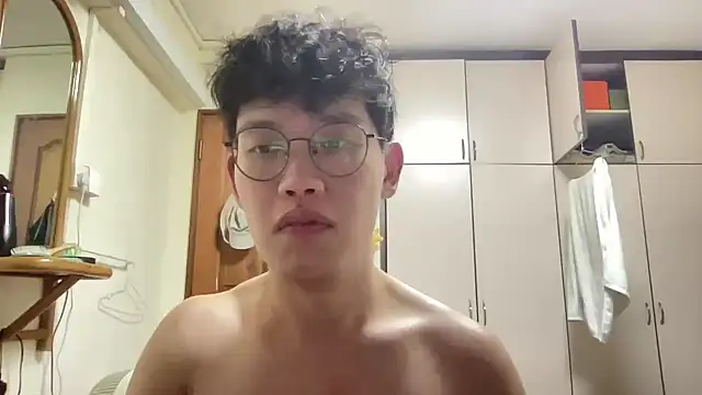 Snapshot of Passionatetwink2 chatting on 09/20/25, 04:52 Passionatetwink2 online show from 09/20/25, 04:52