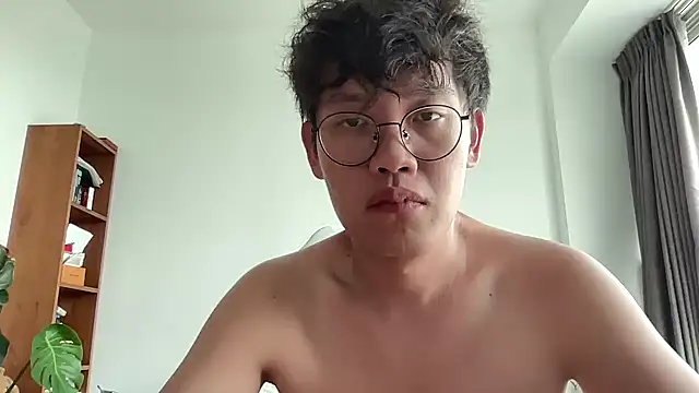 Snapshot of Passionatetwink2 chatting on 10/23/25, 08:02 Passionatetwink2 online show from 10/23/25, 08:02