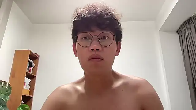 Snapshot of Passionatetwink2 chatting on 10/28/25, 11:03 Passionatetwink2 online show from 10/28/25, 11:03