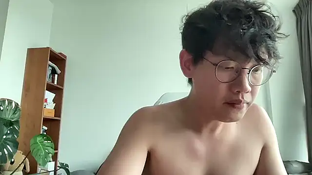 Snapshot of Passionatetwink2 chatting on 10/29/25, 09:55 Passionatetwink2 online show from 10/29/25, 09:55