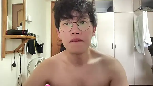 Snapshot of Passionatetwink2 chatting on 11/09/25, 06:23 Passionatetwink2 online show from 11/09/25, 06:23