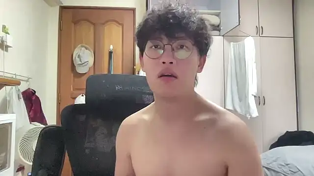 Snapshot of Passionatetwink2 chatting on 02/26/26, 09:30 Passionatetwink2 online show from 02/26/26, 09:30