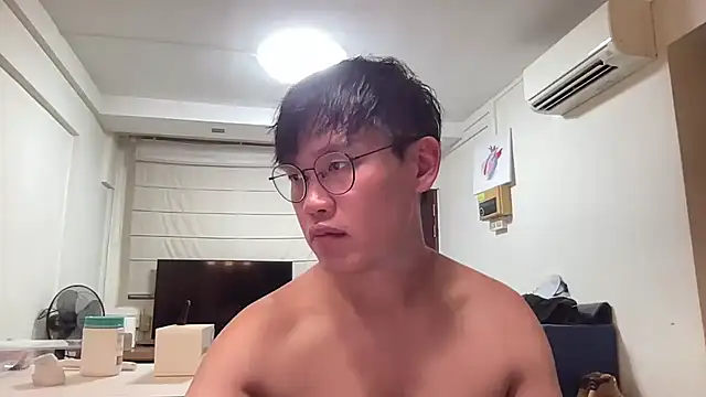 Snapshot of Passionatetwink2 chatting on 07/21/26, 11:23 Passionatetwink2 online show from 07/21/26, 11:23