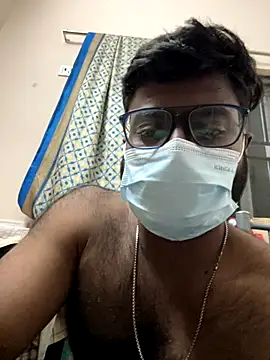 Snapshot of DJLOVE280825 chatting on 11/23/25, 10:31 DJLOVE280825 online show from 11/23/25, 10:31