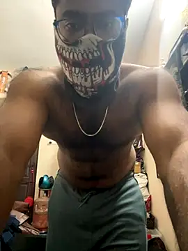 Snapshot of DJLOVE280825 chatting on 12/15/25, 08:57 DJLOVE280825 online show from 12/15/25, 08:57