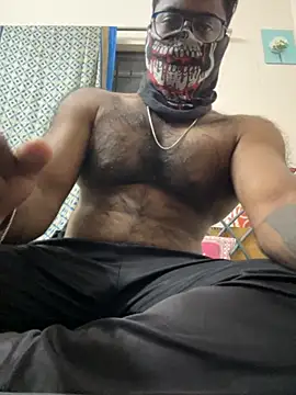 Snapshot of DJLOVE280825 chatting on 12/20/25, 12:07 DJLOVE280825 online show from 12/20/25, 12:07