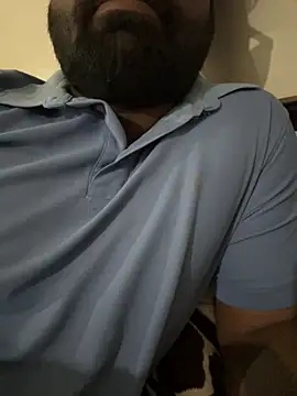 Snapshot of DJLOVE280825 chatting on 03/13/26, 11:33 DJLOVE280825 online show from 03/13/26, 11:33