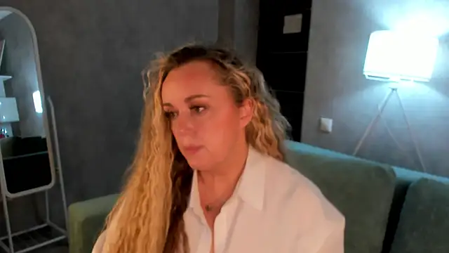 Sky Kuper online show from 12/15/25, 11:31