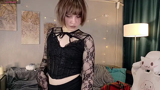 KikiMoor online show from 02/26/26, 10:03