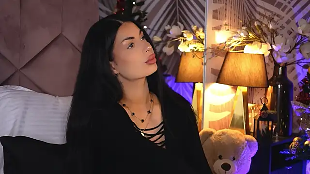 EvaRhea online show from 12/15/25, 03:55