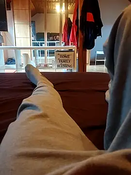 Snapshot of Horny_mummy chatting on 02/06/26, 03:15 Horny mummy online show from 02/06/26, 03:15