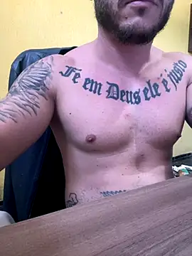 Snapshot of Pikadocee chatting on 09/30/25, 04:45 Pikadocee online show from 09/30/25, 04:45