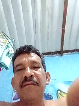 Snapshot of Srsexy18cm chatting on 11/03/25, 01:45 Srsexy18cm online show from 11/03/25, 01:45