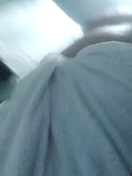 Snapshot of Srsexy18cm chatting on 11/20/25, 11:43 Srsexy18cm online show from 11/20/25, 11:43