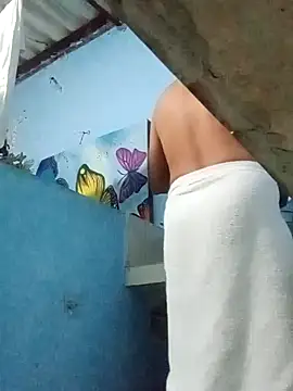 Snapshot of Srsexy18cm chatting on 11/21/25, 09:30 Srsexy18cm online show from 11/21/25, 09:30