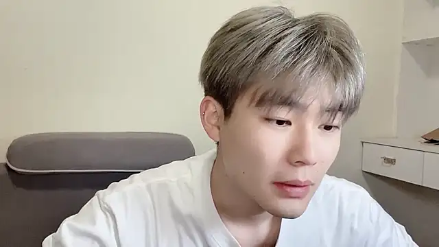 xiaoyang5200 online show from 01/13/26, 03:06