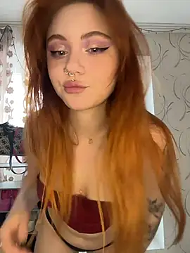 Snapshot of LunaMillie chatting on 03/21/26, 11:15 LunaMillie online show from 03/21/26, 11:15