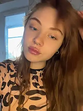 Snapshot of LunaMillie chatting on 05/30/26, 04:37 LunaMillie online show from 05/30/26, 04:37