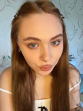 Snapshot of LunaMillie chatting on 06/06/26, 11:48 LunaMillie online show from 06/06/26, 11:48