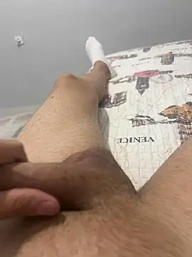 Snapshot of doyumsuz3131 chatting on 09/25/25, 09:29 doyumsuz3131 online show from 09/25/25, 09:29