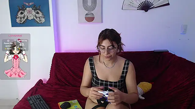 Laramucci online show from 12/05/25, 07:32