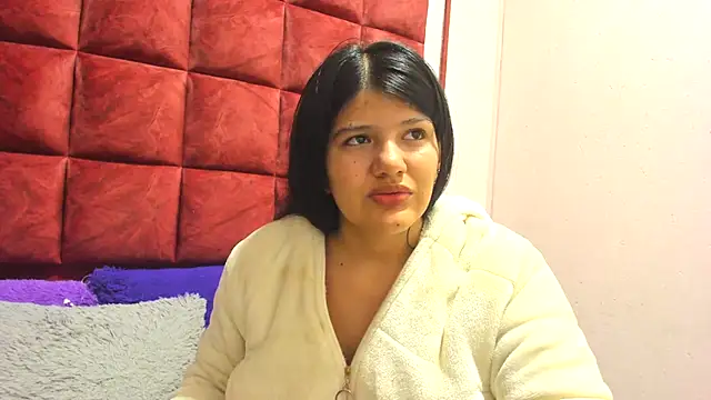 AANGELADIAZZ online show from 10/15/25, 05:02