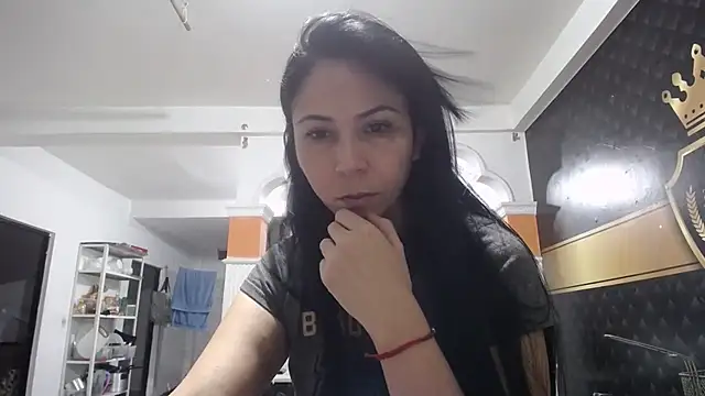 Snapshot of yohacriss chatting on 09/23/25, 11:19 yohacriss online show from 09/23/25, 11:19