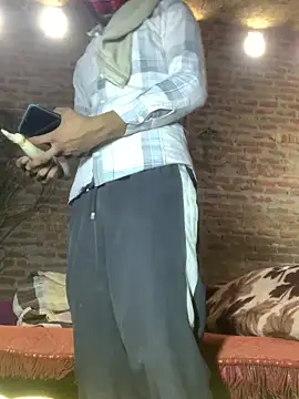 Snapshot of uniquesexyboy5689 chatting on 02/12/26, 06:08 uniquesexyboy5689 online show from 02/12/26, 06:08