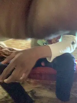 Snapshot of uniquesexyboy5689 chatting on 03/02/26, 09:27 uniquesexyboy5689 online show from 03/02/26, 09:27