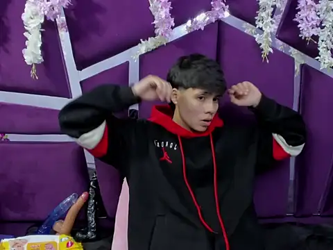 Snapshot of Bruno_Cruzz chatting on 02/01/26, 02:10 Bruno Cruzz online show from 02/01/26, 02:10