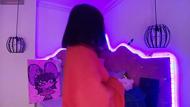 Snapshot of sophiievv chatting on 10/19/25, 07:58 sophiievv online show from 10/19/25, 07:58