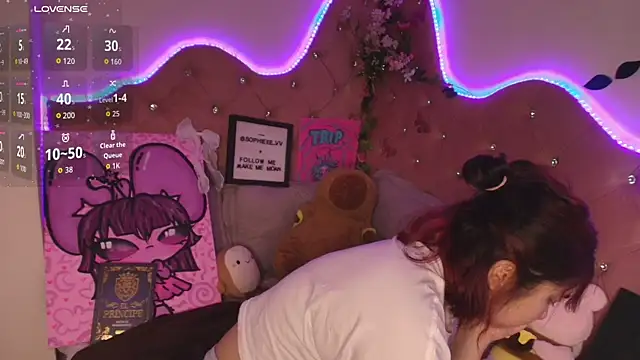 Snapshot of sophiievv chatting on 11/02/25, 07:16 sophiievv online show from 11/02/25, 07:16