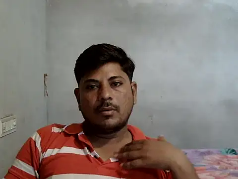 Snapshot of Ajmersingh335512 chatting on 10/03/25, 06:43 Ajmersingh335512 online show from 10/03/25, 06:43