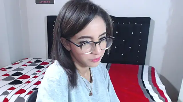 Coraline Playful online show from 10/03/25, 01:08