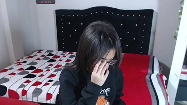 Coraline Playful online show from 10/15/25, 08:20