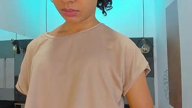 VictoriaDuart online show from 02/19/26, 08:27