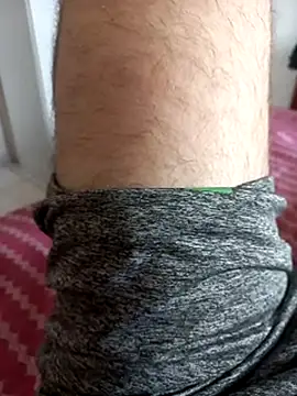 Snapshot of Jobson40 chatting on 01/06/26, 08:23 Jobson40 online show from 01/06/26, 08:23