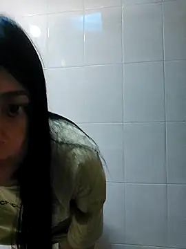 LunaJacobs online show from 10/03/25, 02:14