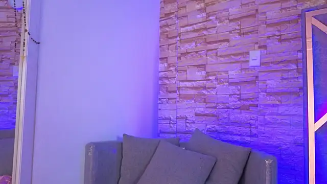  valeria saenz  online show from 02/07/26, 08:56