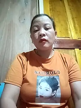 ningchun20 online show from 10/18/25, 05:14