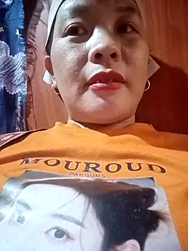 ningchun20 online show from 10/20/25, 06:14