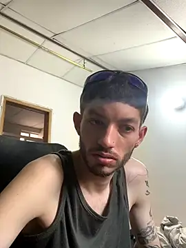 Snapshot of sarabiaarevalo chatting on 11/25/25, 08:53 sarabiaarevalo online show from 11/25/25, 08:53