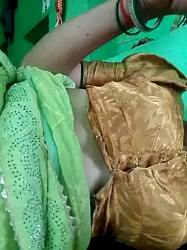 Snapshot of manish_hot473 chatting on 09/21/25, 04:14 manish hot473 online show from 09/21/25, 04:14